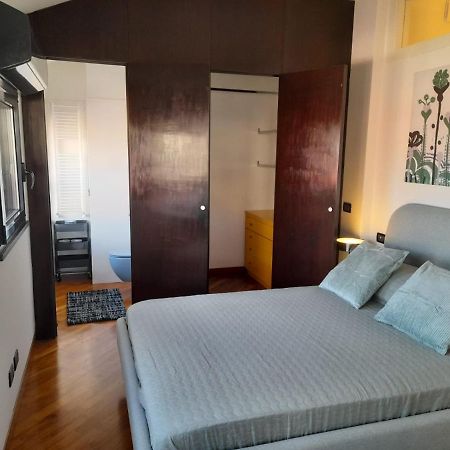 Apartamento Bilocale Vista Mare Con Terrazzo-Porto Antico- Parcheggio Scontato Génova Exterior foto