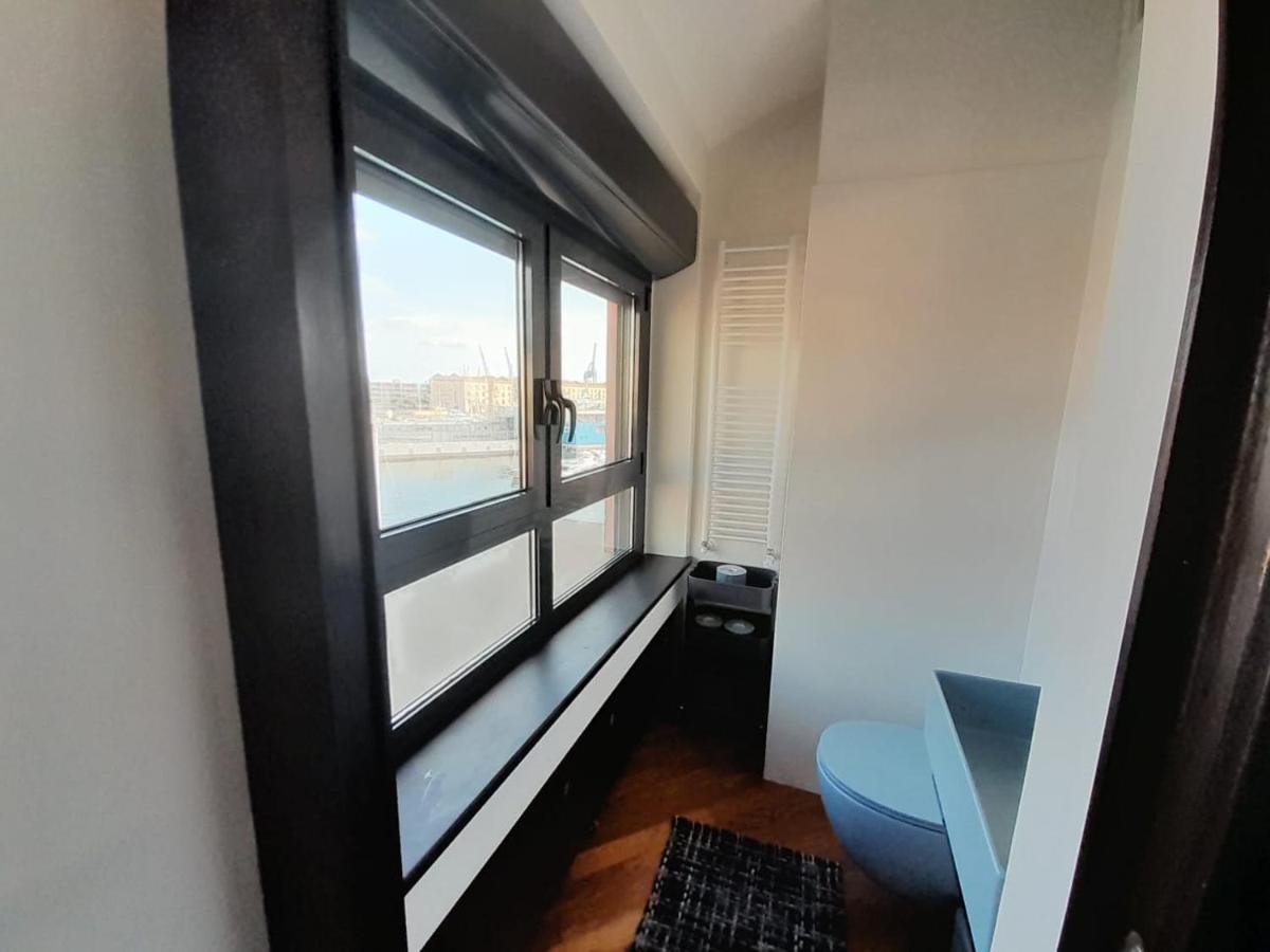 Apartamento Bilocale Vista Mare Con Terrazzo-Porto Antico- Parcheggio Scontato Génova Exterior foto